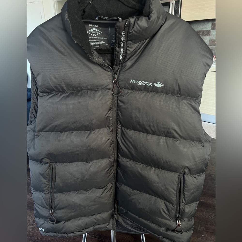 Revolt Mountain Designs Men’s Duck down vest XXL